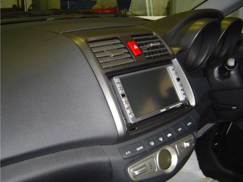 2008年式 ホンダ エアウェーブにカーナビの設置・取付完了 2008年式 ホンダ エアウェーブにカーナビの設置・取付完了