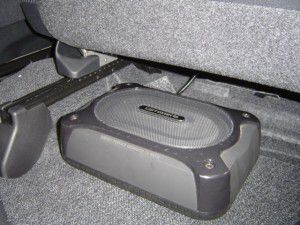 ムーブ　運転席下にパイオニアTS-WX11Aの取付・設置完了