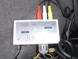 トヨタ　セルシオ(UCF30系)純正マルチに地デジチューナーとサイバーナビの追加4