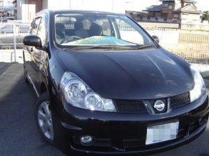 日産ウイングロードからパイオニア 楽ナビの取外 1