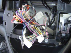 日産セレナに三菱カーナビNR-HZ750CD-DTVの設置 12