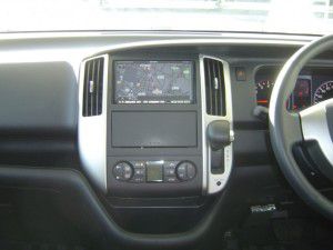 日産セレナに三菱カーナビNR-HZ750CD-DTVの設置 17