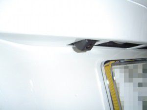 マツダ　プレマシー=MAZDA PREMACY=[DBA-CREW] 平成19年式にパナソニック製バックカメラCY-RC50D/KDの取付完了 2