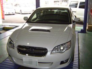 スバル レガシーにクラリオン製カーナビとバックカメラの取付 スバル レガシーにクラリオン製カーナビとバックカメラの取付