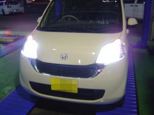 ホンダ　ライフ　JC1にHIDシステムの取付完了