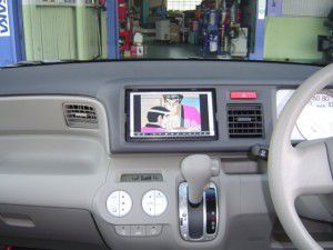 ホンダ　ライフ　JC1にカーナビの取付完了