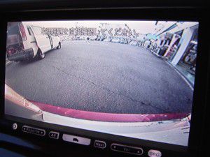 クラウンエステートのバックカメラからの映像