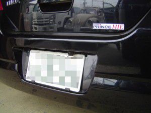 日産　TIDAにバックカメラの取付
