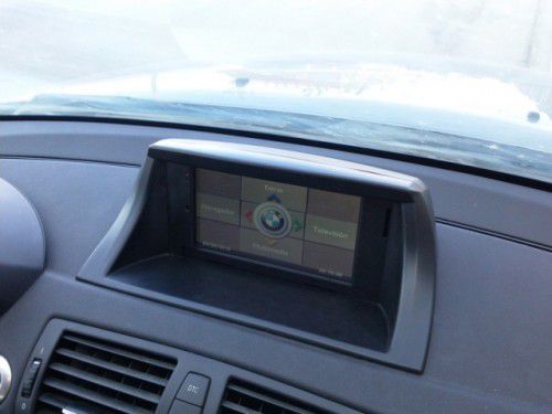 BMW with MIO V735TV-4