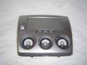 後期型デミオ　オーディオレスパネル