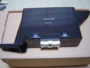 マツダ　デミオ　後期用エアコン制御アンプ