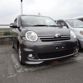 シエンタにカーナビとバックカメラの取付・設置